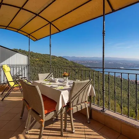 Apartment Awesome In With House Sea View *